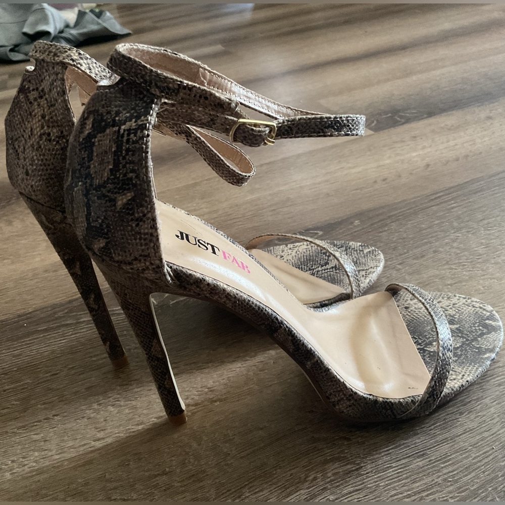 Women's high heel shoes JUST FAB size 7,5